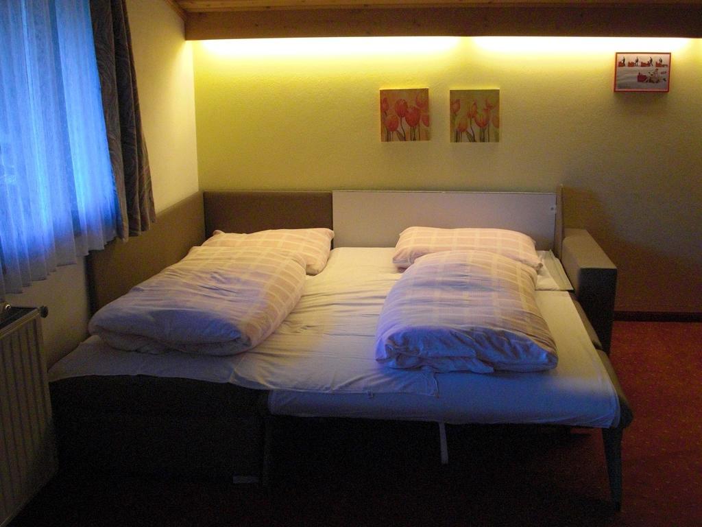 Hotel-Pension Flora Σάαλμπαχ-Χίντεργκλεμ Δωμάτιο φωτογραφία