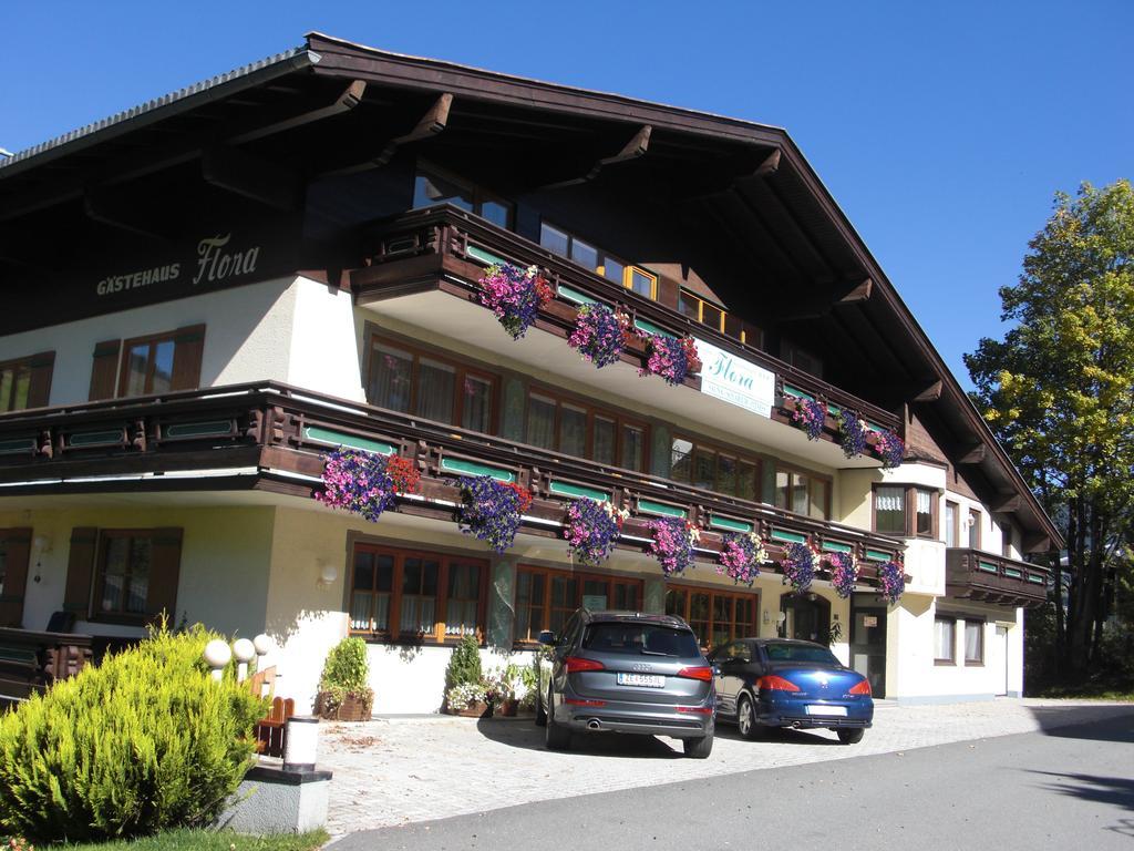 Hotel-Pension Flora Σάαλμπαχ-Χίντεργκλεμ Εξωτερικό φωτογραφία